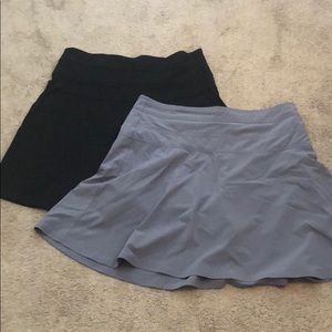 Set of 2: skirt (black&grey) & skort (light grey)